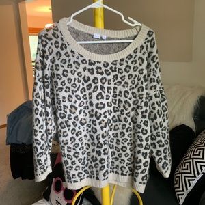 Gap cheetah print leopard print sweater